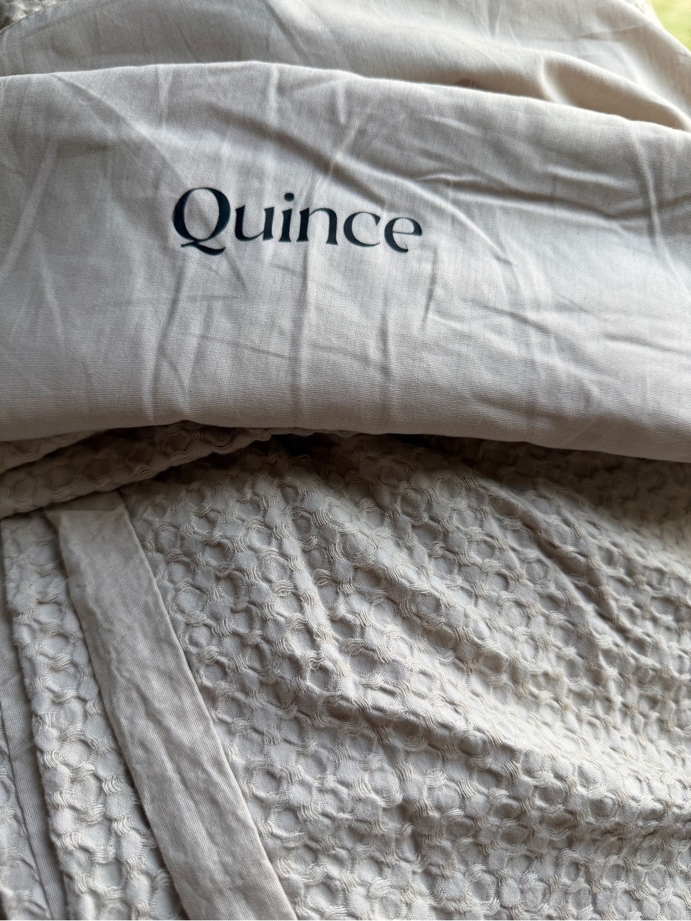 Quince organic luxe honeycomb duvet cover set king/cal king sand